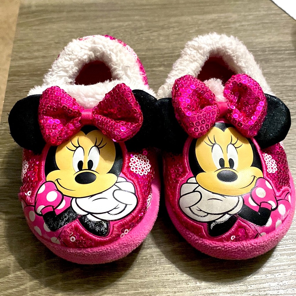 Minnie Mouse Toddler Girls Size 9 Pink Sleep Slippers
